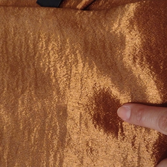 Gorgeous Golden top - Picture 5 of 5